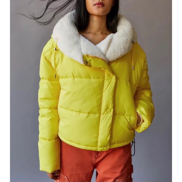 Urban Outfitters Jackets & Blazers - NEW Urban Outfitters BDG Puffer Jacket